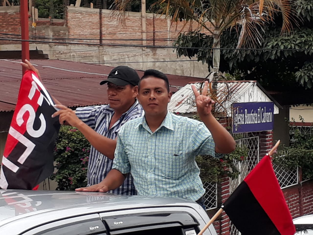 CARAVANA2